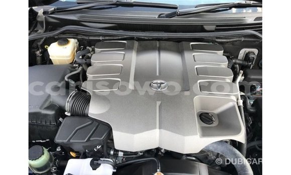 Sayi Imported Toyota Land Cruiser Black Mota in Import - Dubai a Benin Sayi Imported Toyota Land Cruiser Black Mota in Import - Dubai a Benin