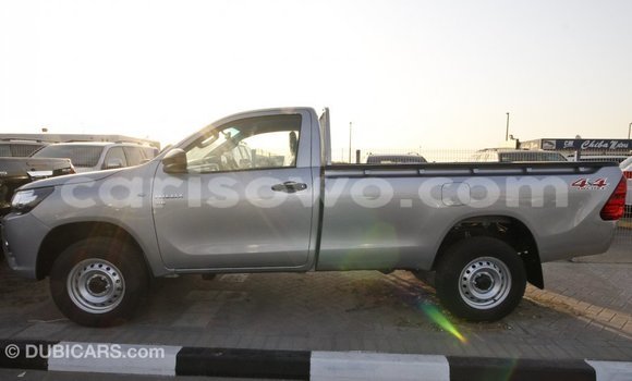Acheter Import Voiture Toyota Hilux Autre à Import - Dubai, Benin Acheter Import Voiture Toyota Hilux Autre à Import - Dubai, Benin
