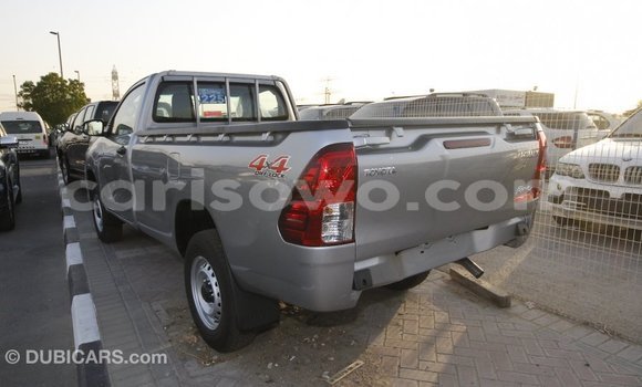 Acheter Import Voiture Toyota Hilux Autre à Import - Dubai, Benin Acheter Import Voiture Toyota Hilux Autre à Import - Dubai, Benin