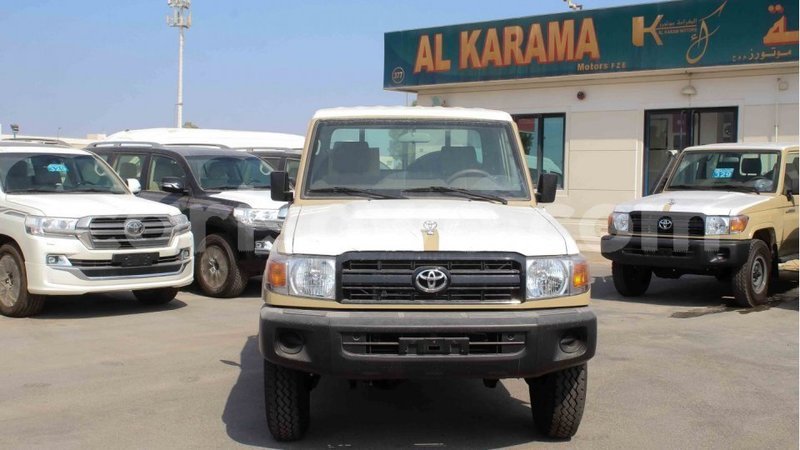 Big with watermark toyota land cruiser benign import dubai 7374