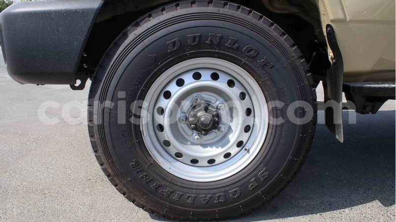 Big with watermark toyota land cruiser benign import dubai 7374