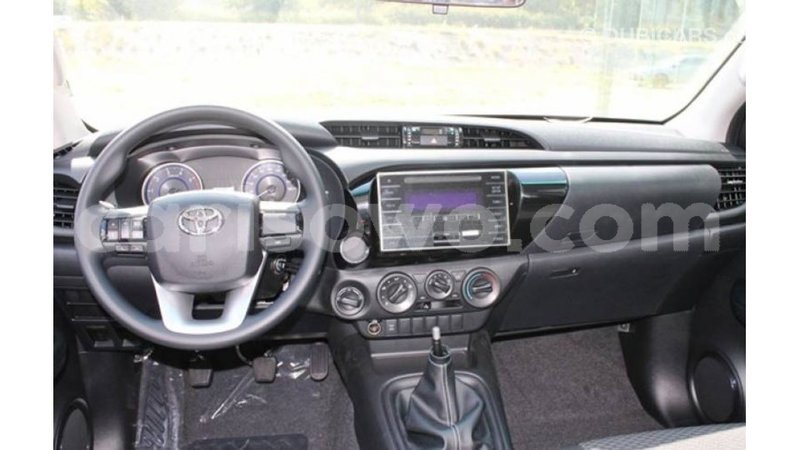 Big with watermark toyota hilux benign import dubai 7377