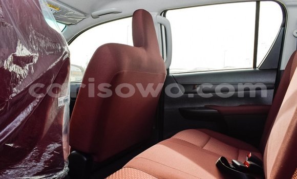 Buy Import Toyota Hilux White Car in Import - Dubai in Benign Buy Import Toyota Hilux White Car in Import - Dubai in Benign