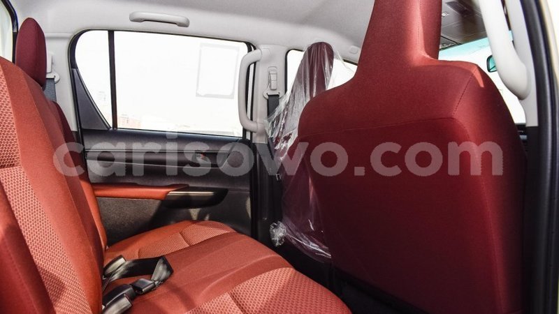 Big with watermark toyota hilux benign import dubai 7378