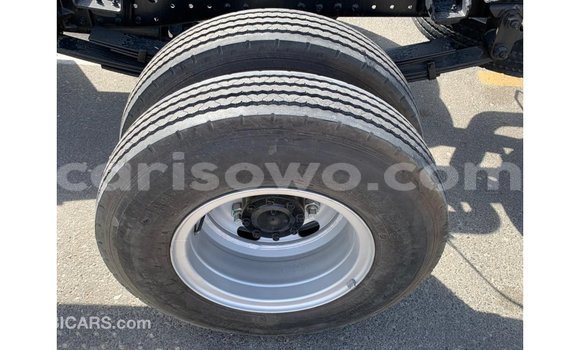 Acheter Import Voiture Mitsubishi i Blanc à Import - Dubai, Benin Acheter Import Voiture Mitsubishi i Blanc à Import - Dubai, Benin