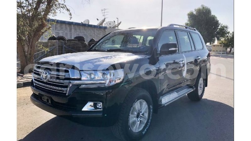 Big with watermark toyota land cruiser benign import dubai 7381