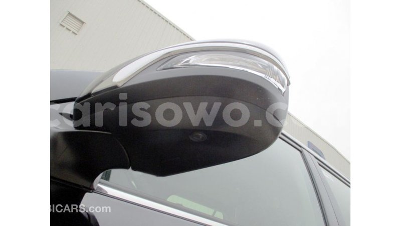 Big with watermark toyota land cruiser benign import dubai 7382