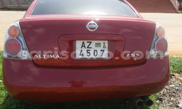 Buy New Nissan Altima Red Car in Cotonou in Benign Buy New Nissan Altima Red Car in Cotonou in Benign