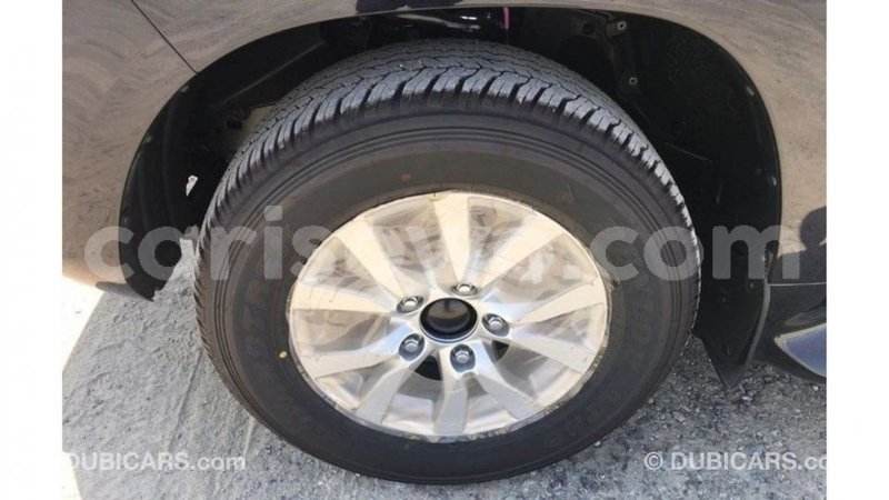 Big with watermark toyota land cruiser benin import dubai 7409