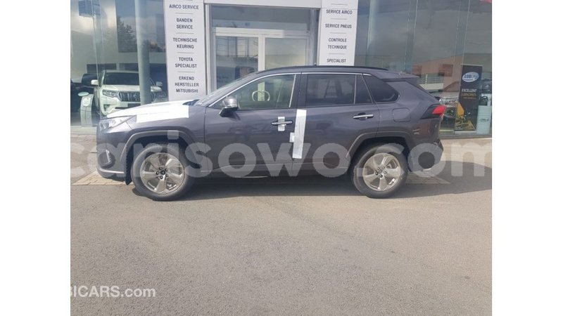 Big with watermark toyota hiace benin import dubai 7422