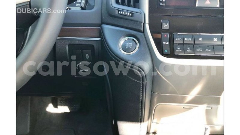 Big with watermark toyota land cruiser benign import dubai 7428