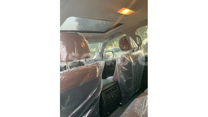 Big with watermark toyota land cruiser benign import dubai 7428