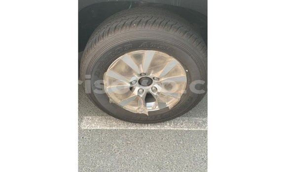 Acheter Import Voiture Toyota Land Cruiser Noir à Import - Dubai, Benin Acheter Import Voiture Toyota Land Cruiser Noir à Import - Dubai, Benin