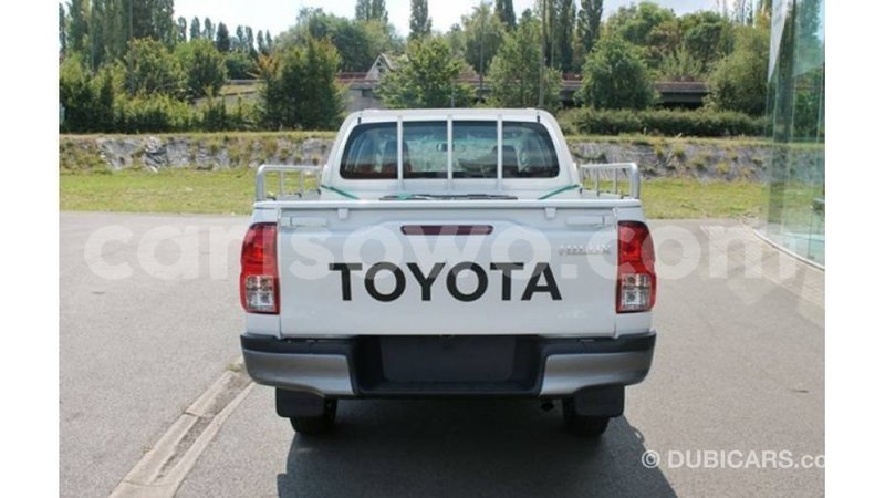 Big with watermark toyota hilux benin import dubai 7432