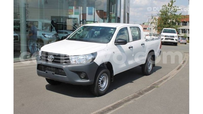 Big with watermark toyota hilux benign import dubai 7432