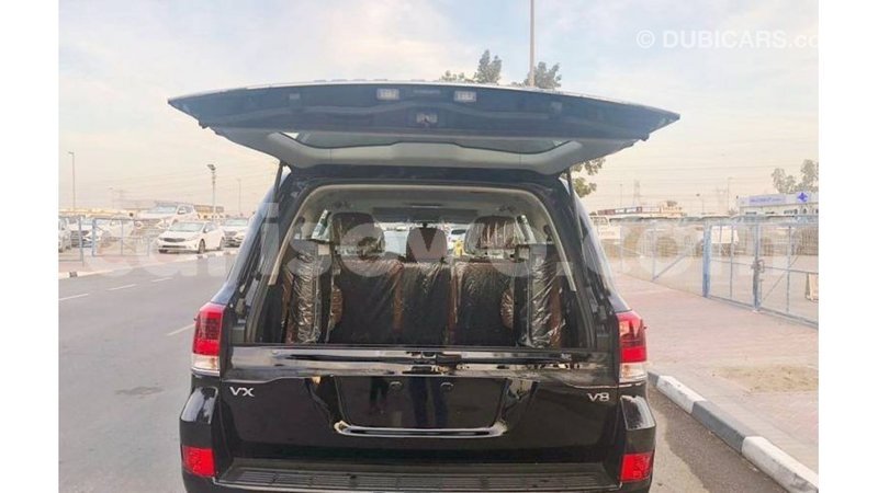 Big with watermark toyota land cruiser benign import dubai 7433