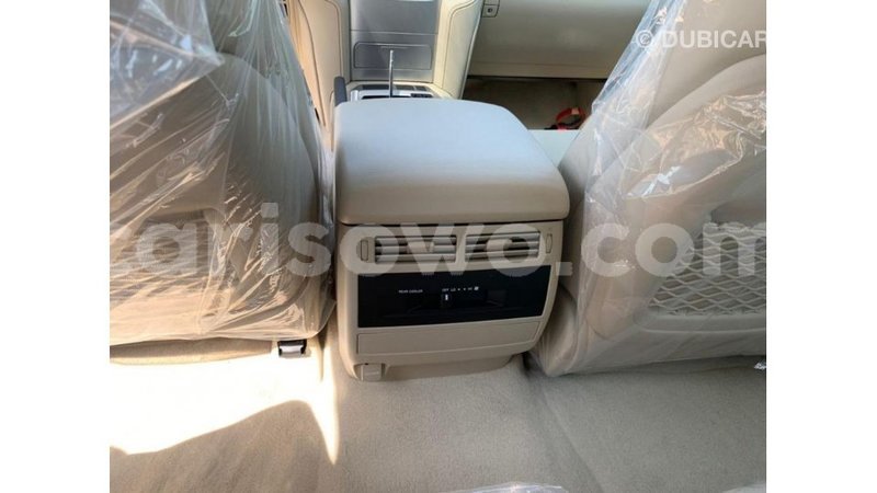 Big with watermark toyota land cruiser benign import dubai 7439