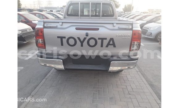 Acheter Import Voiture Toyota Hilux Autre à Import - Dubai, Benin Acheter Import Voiture Toyota Hilux Autre à Import - Dubai, Benin