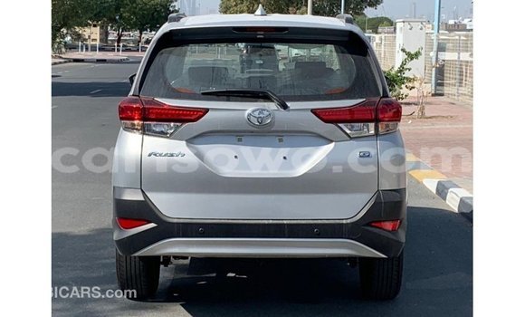 Acheter Import Voiture Toyota Rush Autre à Import - Dubai, Benin Acheter Import Voiture Toyota Rush Autre à Import - Dubai, Benin