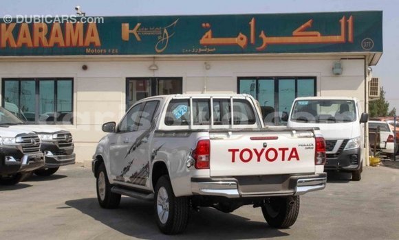 Ra Imported Toyota Hilux funfun Ọkọ̀ in Import - Dubai ni Benin Ra Imported Toyota Hilux funfun Ọkọ̀ in Import - Dubai ni Benin