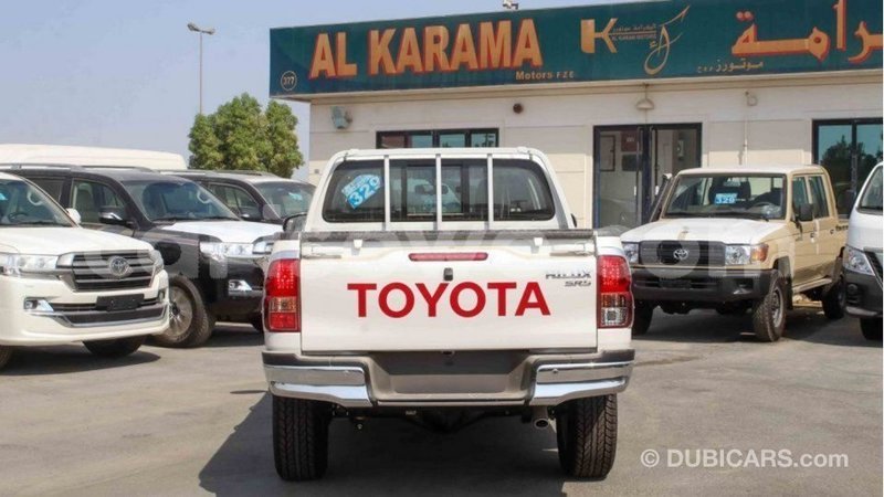 Big with watermark toyota hilux benign import dubai 7448