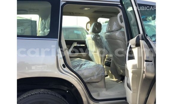 Sayi Imported Toyota Land Cruiser Sauran Mota in Import - Dubai a Benin Sayi Imported Toyota Land Cruiser Sauran Mota in Import - Dubai a Benin