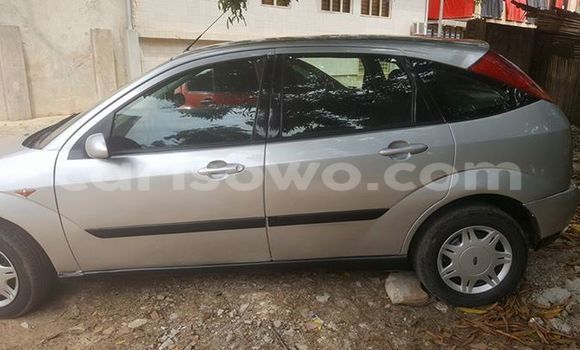 Acheter Occasion Voiture Ford Focus Noir à Cotonou, Benin Acheter Occasion Voiture Ford Focus Noir à Cotonou, Benin