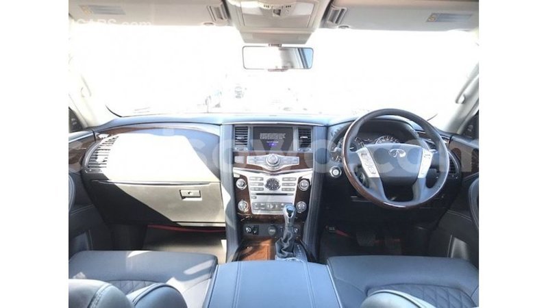 Big with watermark infiniti q benin import dubai 7455