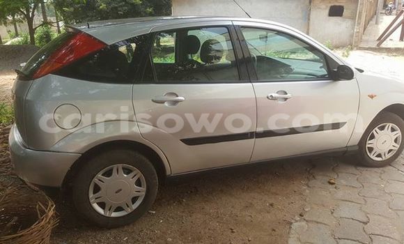 Acheter Occasion Voiture Ford Focus Noir à Cotonou, Benin Acheter Occasion Voiture Ford Focus Noir à Cotonou, Benin