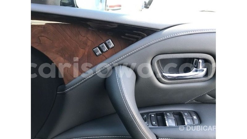 Big with watermark infiniti q benign import dubai 7455