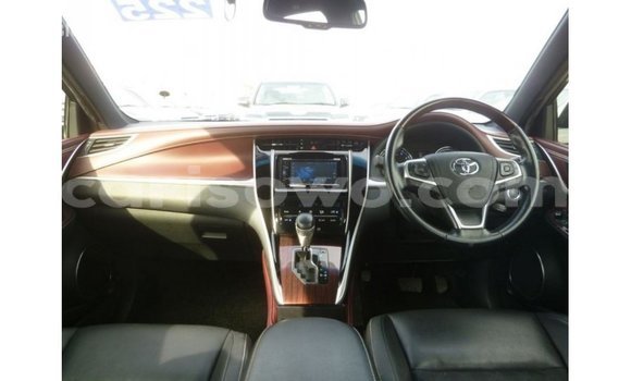 Sayi Imported Toyota Harrier Brown Mota in Import - Dubai a Benin Sayi Imported Toyota Harrier Brown Mota in Import - Dubai a Benin