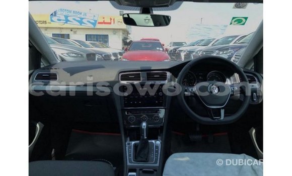 Ra Imported Volkswagen Golf funfun Ọkọ̀ in Import - Dubai ni Benin Ra Imported Volkswagen Golf funfun Ọkọ̀ in Import - Dubai ni Benin