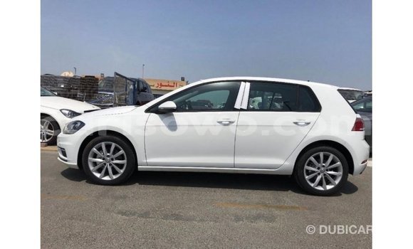 Ra Imported Volkswagen Golf funfun Ọkọ̀ in Import - Dubai ni Benin Ra Imported Volkswagen Golf funfun Ọkọ̀ in Import - Dubai ni Benin