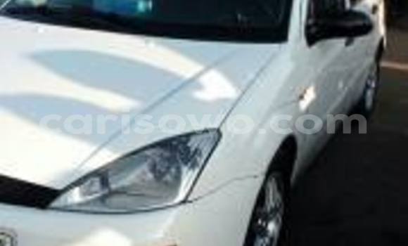 Acheter Occasion Voiture Ford Focus Blanc à Cotonou, Benin Acheter Occasion Voiture Ford Focus Blanc à Cotonou, Benin