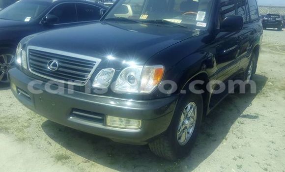 Acheter Occasion Voiture Lexus LX Vert à Cotonou, Benin Acheter Occasion Voiture Lexus LX Vert à Cotonou, Benin