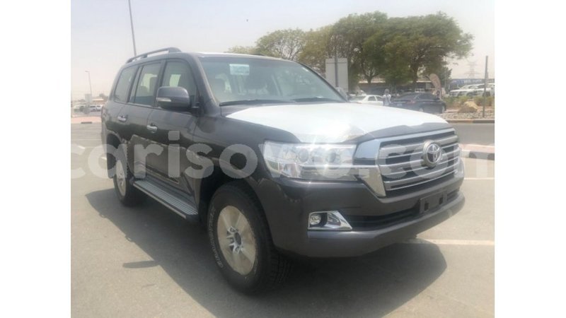 Big with watermark toyota land cruiser benin import dubai 7472