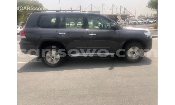 Buy Import Toyota Land Cruiser Other Car in Import - Dubai in Benign Buy Import Toyota Land Cruiser Other Car in Import - Dubai in Benign