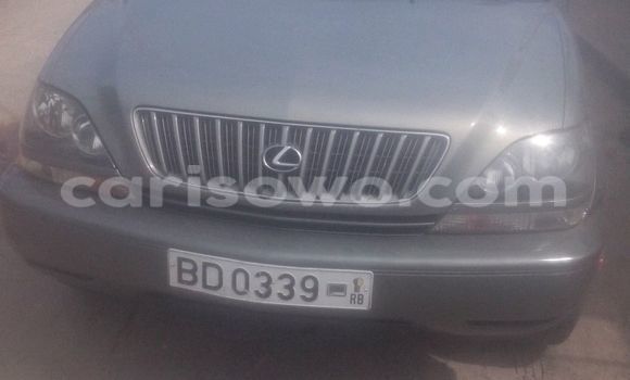 Acheter Occasion Voiture Lexus RX 300 Marron à Cotonou, Benin Acheter Occasion Voiture Lexus RX 300 Marron à Cotonou, Benin