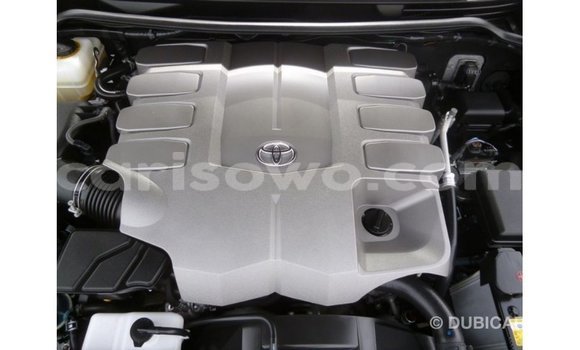 Acheter Import Voiture Toyota Land Cruiser Noir à Import - Dubai, Benin Acheter Import Voiture Toyota Land Cruiser Noir à Import - Dubai, Benin