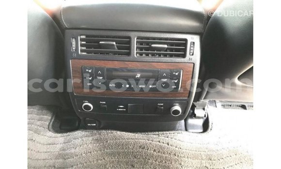 Buy Import Toyota Land Cruiser White Car in Import - Dubai in Benign Buy Import Toyota Land Cruiser White Car in Import - Dubai in Benign