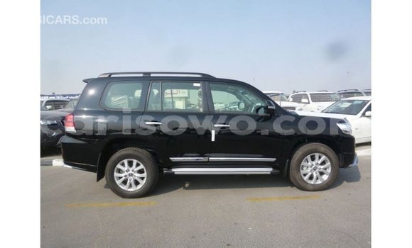Sayi Imported Toyota Land Cruiser Black Mota in Import - Dubai a Benin Sayi Imported Toyota Land Cruiser Black Mota in Import - Dubai a Benin
