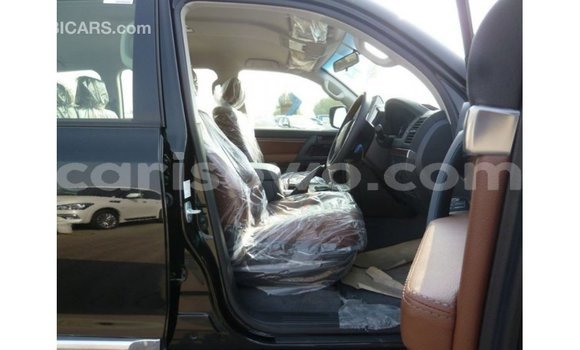 Sayi Imported Toyota Land Cruiser Black Mota in Import - Dubai a Benin Sayi Imported Toyota Land Cruiser Black Mota in Import - Dubai a Benin