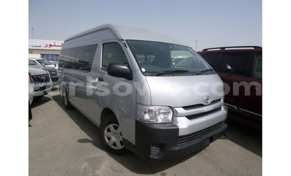 Acheter Import Voiture Toyota Hiace Autre à Import - Dubai, Benin Acheter Import Voiture Toyota Hiace Autre à Import - Dubai, Benin