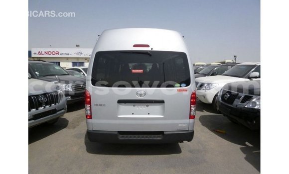 Acheter Import Voiture Toyota Hiace Autre à Import - Dubai, Benin Acheter Import Voiture Toyota Hiace Autre à Import - Dubai, Benin