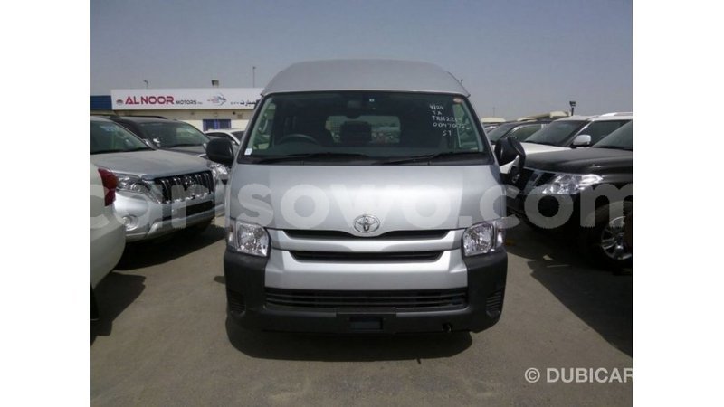 Big with watermark toyota hiace benign import dubai 7482