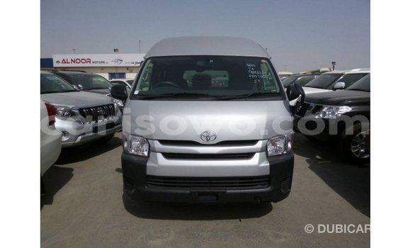 Acheter Import Voiture Toyota Hiace Autre à Import - Dubai, Benin Acheter Import Voiture Toyota Hiace Autre à Import - Dubai, Benin