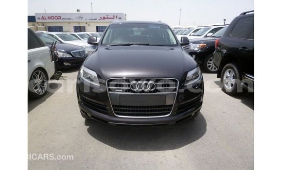 Acheter Import Voiture Audi Q7 Noir à Import - Dubai, Benin Acheter Import Voiture Audi Q7 Noir à Import - Dubai, Benin