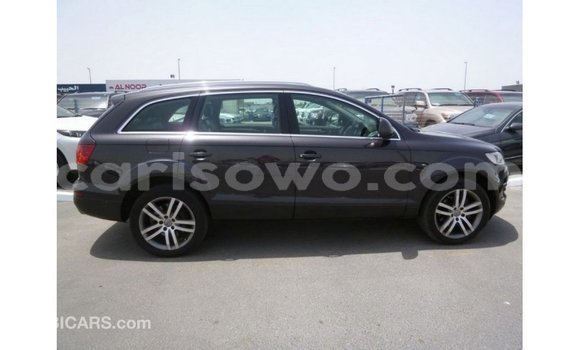 Acheter Import Voiture Audi Q7 Noir à Import - Dubai, Benin Acheter Import Voiture Audi Q7 Noir à Import - Dubai, Benin