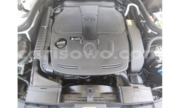 Buy Import Mercedes-Benz 190 White Car in Import - Dubai in Benign Buy Import Mercedes-Benz 190 White Car in Import - Dubai in Benign