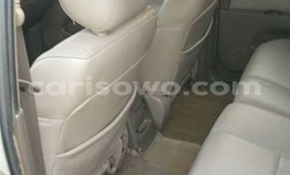 Sayi Na hannu Toyota 4Runner Azurfa Mota in Cotonou a Benin Sayi Na hannu Toyota 4Runner Azurfa Mota in Cotonou a Benin